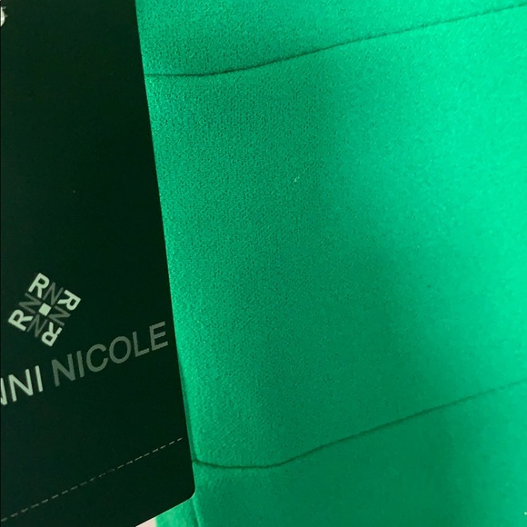 NWT Ronni Nicole dress 10 Kelly green - Picture 2 of 4